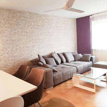 Appartamento Penthouse "Marc Aurel" - Greatview, Wifi & Netflix Schweinfurt Esterno foto